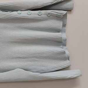 Jones Wear Sport Light Blue Knit Cable Turtle Neck Sweater